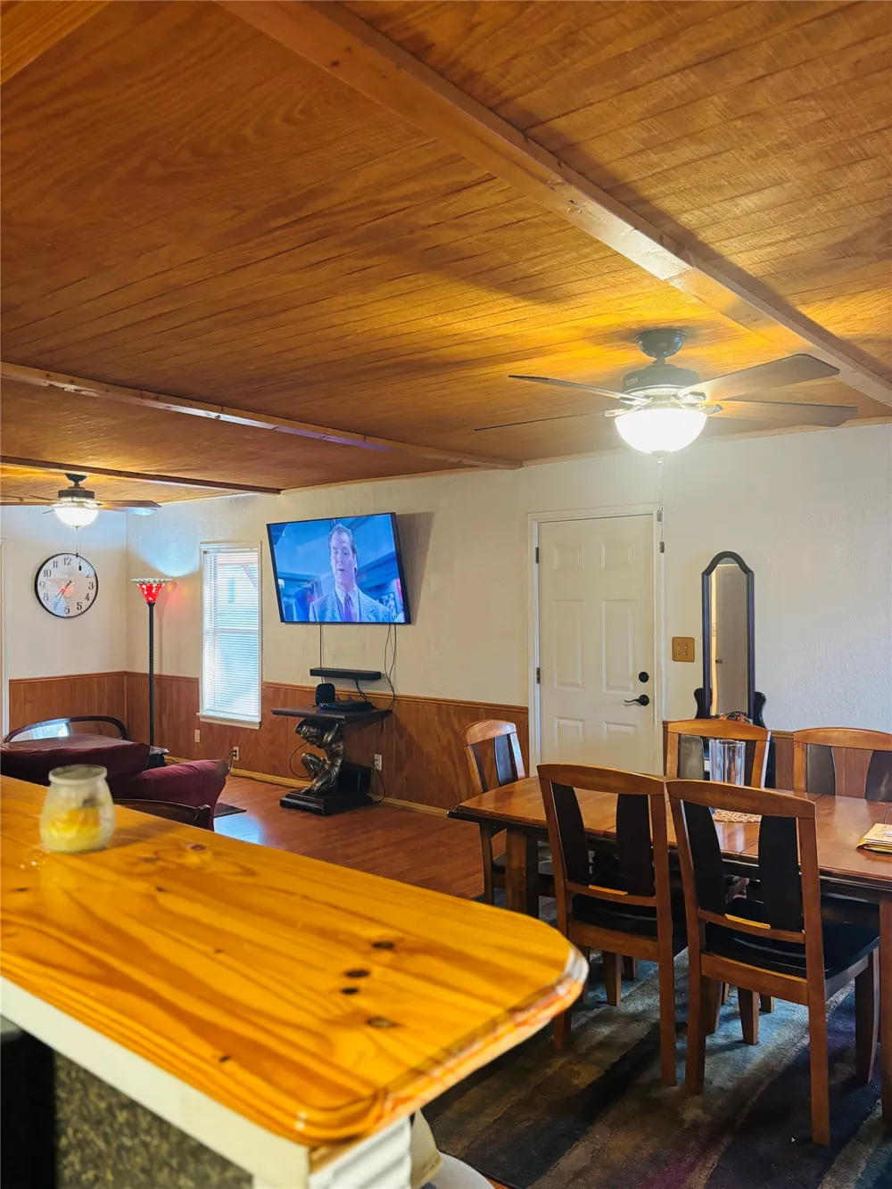 110 Love Avenue Florence, TX 76527
