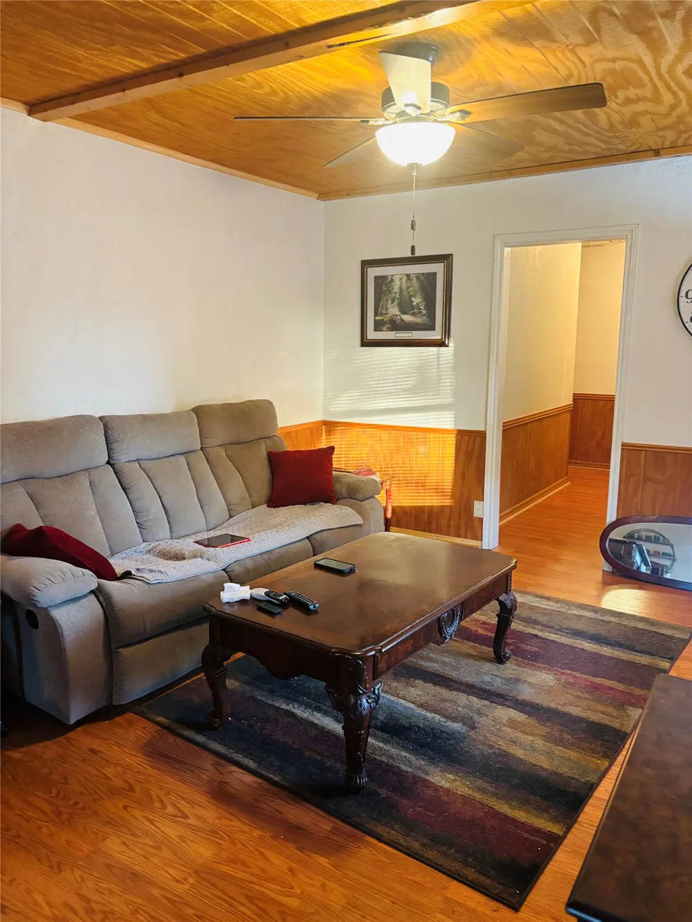110 Love Avenue Florence, TX 76527