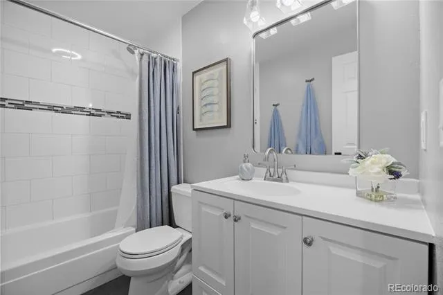 11025 E Berry Avenue Englewood, CO 80111