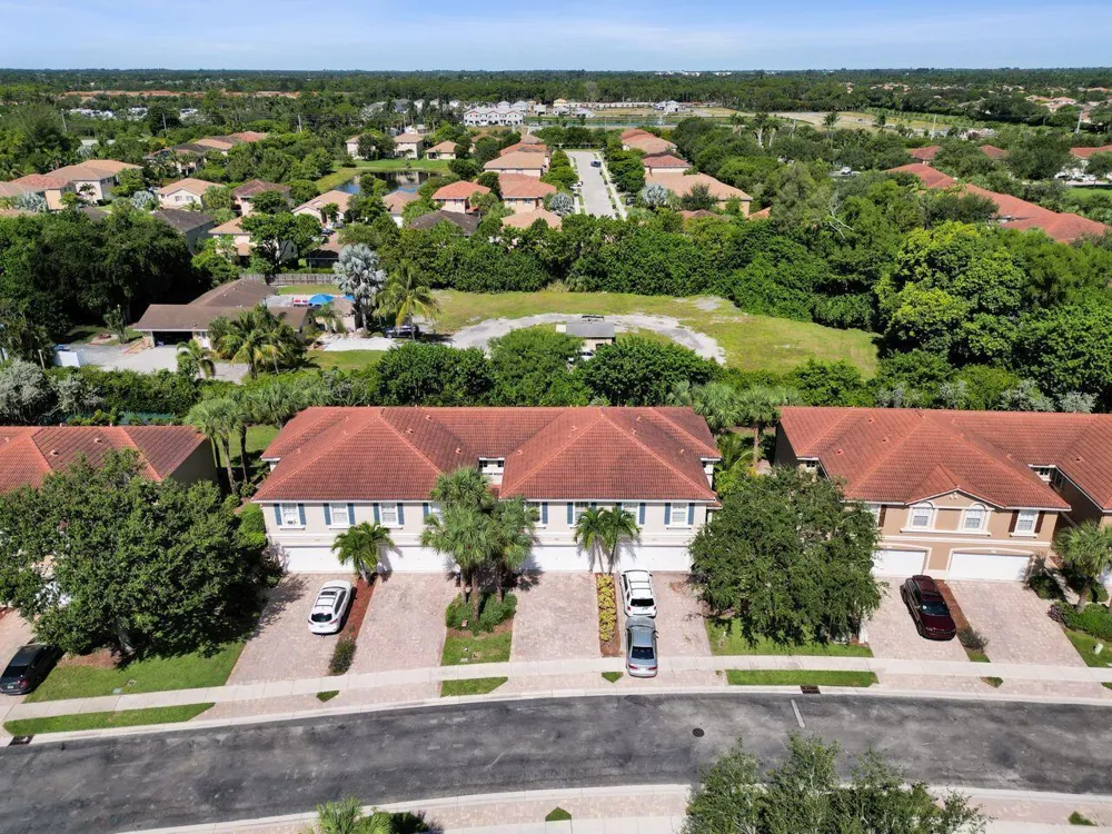 4603 Cohune Palm Court 