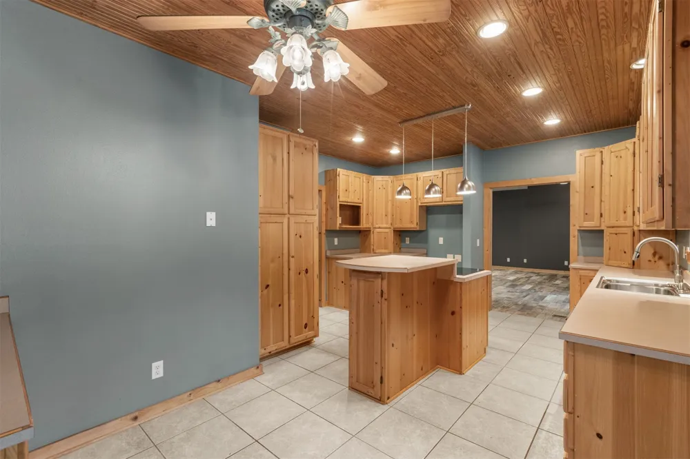 23269 W 40th Street Haskell, OK 74436