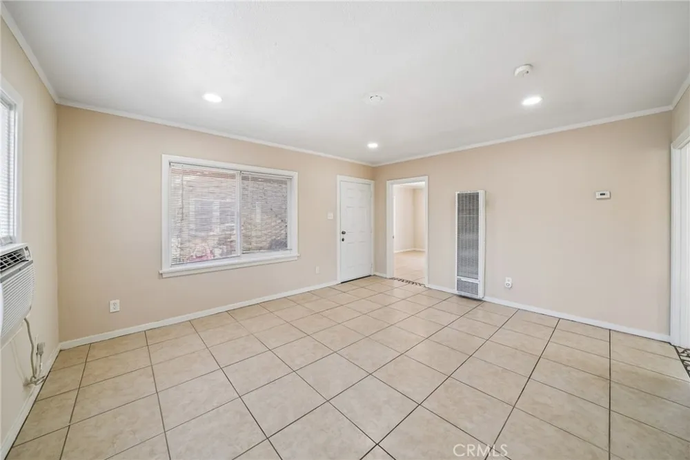 12814 Benson #B Chino, CA 91710