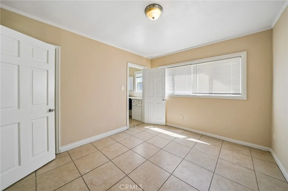 12814 Benson #B Chino, CA 91710
