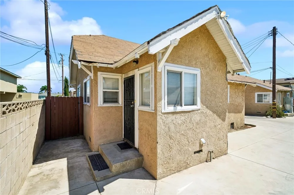 12814 Benson #B Chino, CA 91710