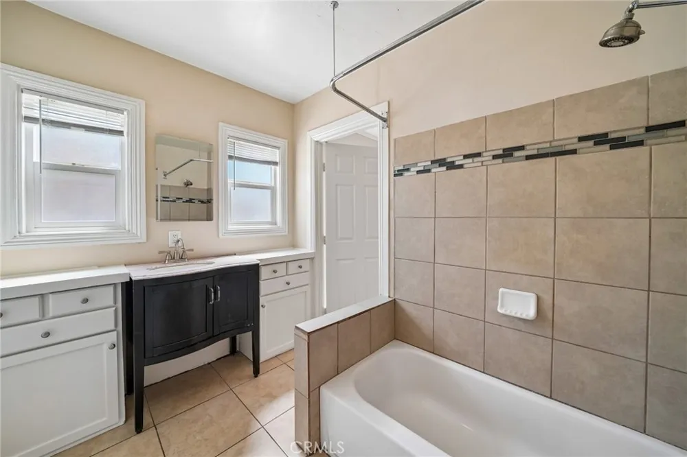 12814 Benson #B Chino, CA 91710
