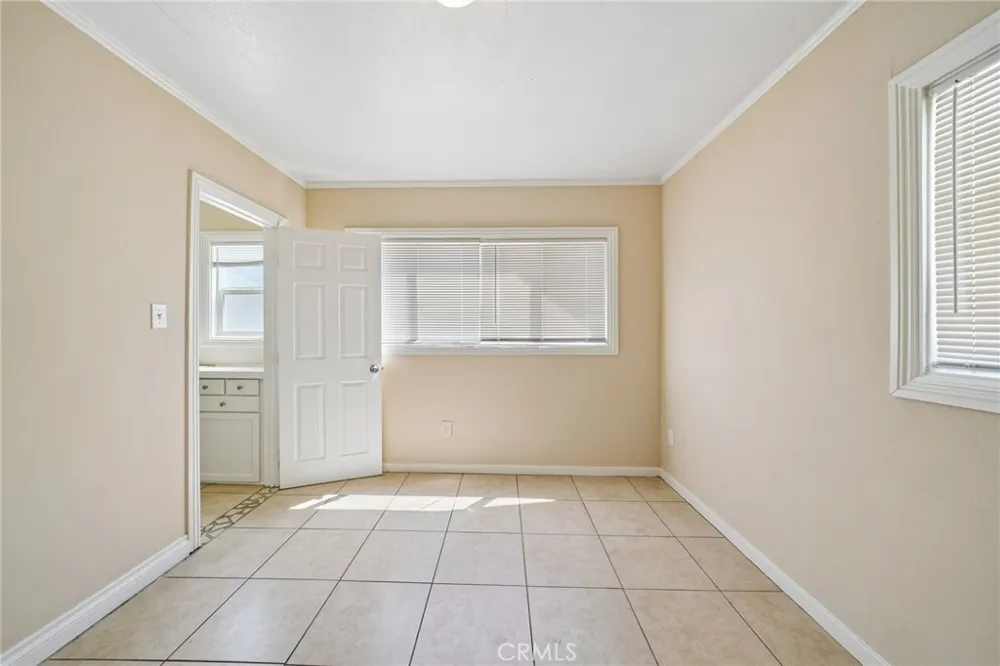 12814 Benson #B Chino, CA 91710