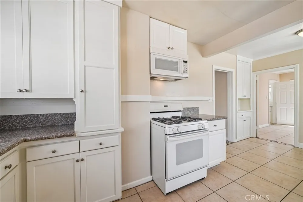 12814 Benson #B Chino, CA 91710