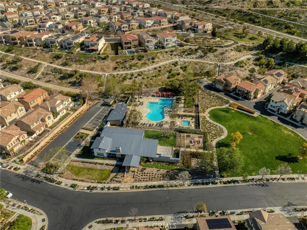 20509 Hazelnut Court Saugus, CA 91350