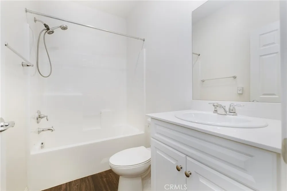 20509 Hazelnut Court Saugus, CA 91350
