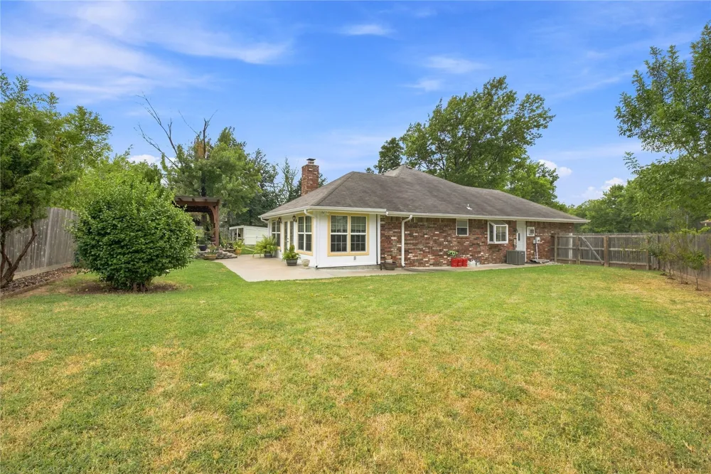2601 W Joliet Court Broken Arrow, OK 74012