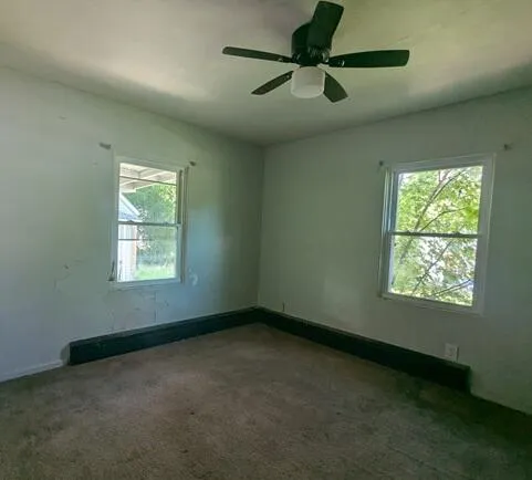 1527 Robertson Avenue Lansing City, MI 48915