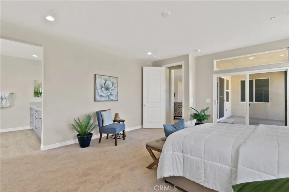 7083 Milton Avenue Hesperia, CA 92345