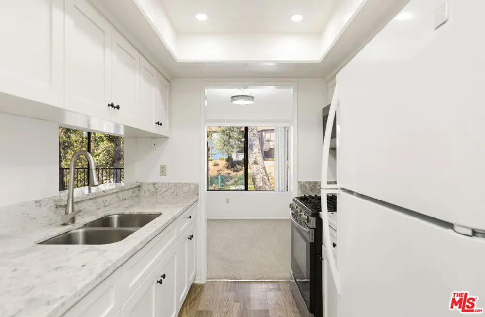 600 Central Avenue #294 Riverside, CA 92507