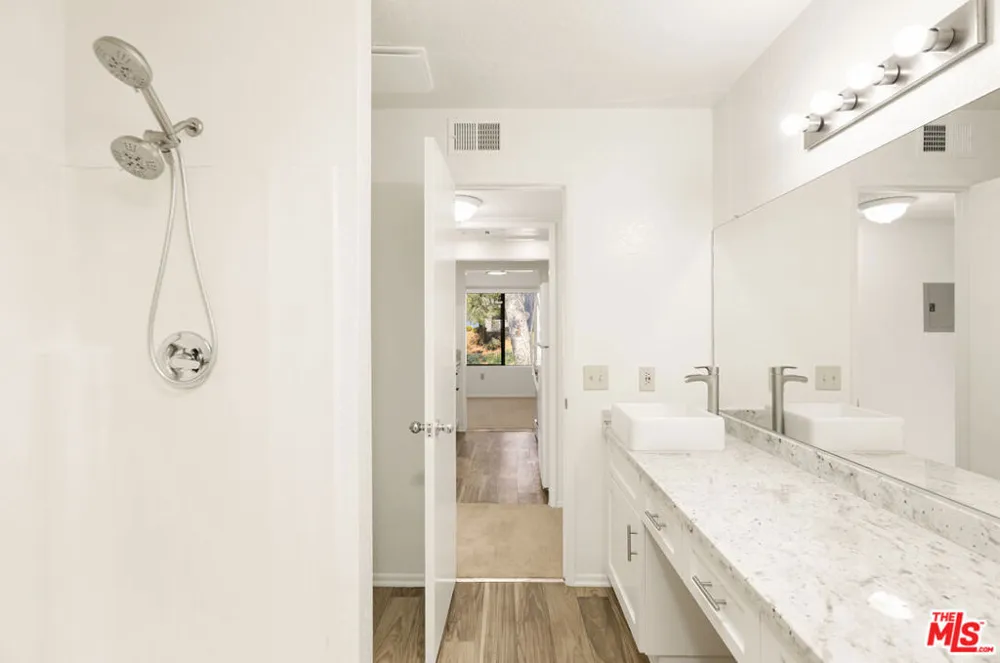 600 Central Avenue #294 Riverside, CA 92507