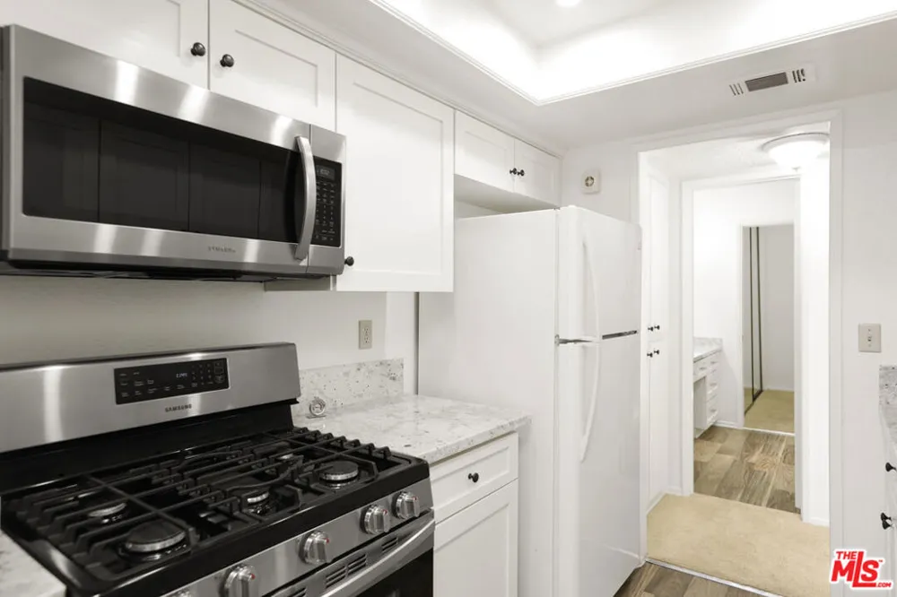 600 Central Avenue #294 Riverside, CA 92507