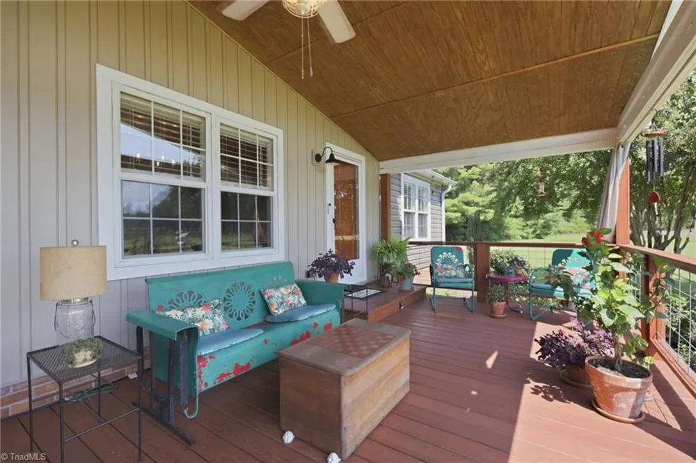 670 & 552 Whitley Road Siler City, NC 27344