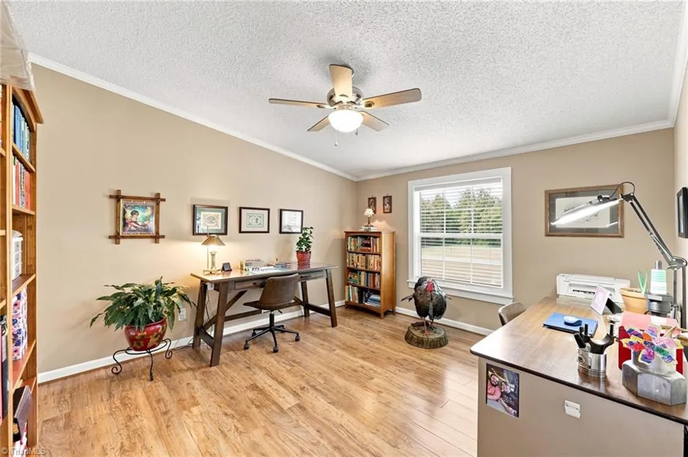 670 & 552 Whitley Road Siler City, NC 27344