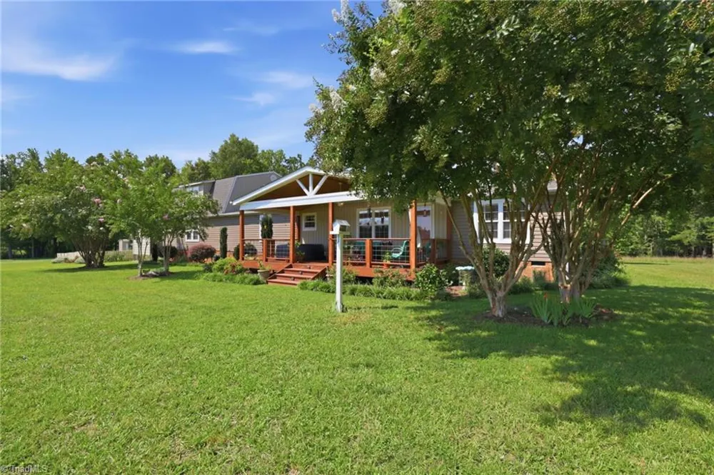 670 & 552 Whitley Road Siler City, NC 27344