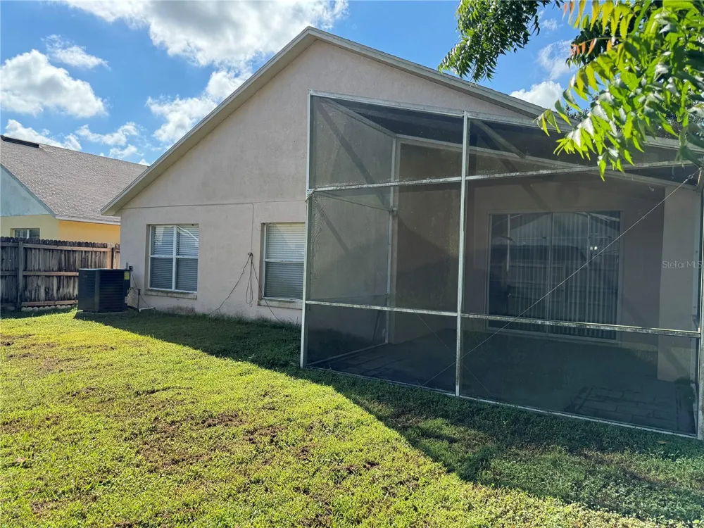 18912 WOOD SAGE DRIVE Tampa, FL 33647