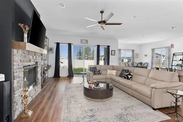 5647 Amarosa Drive Parker, CO 80134
