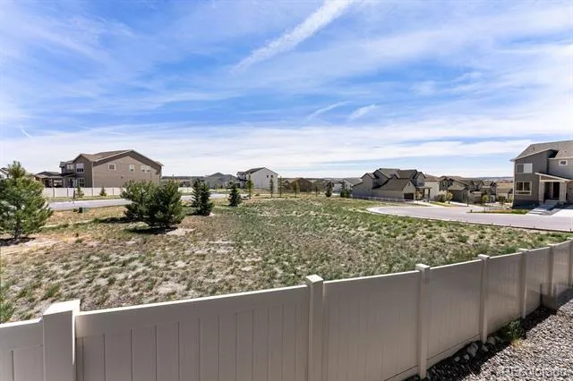 5647 Amarosa Drive Parker, CO 80134