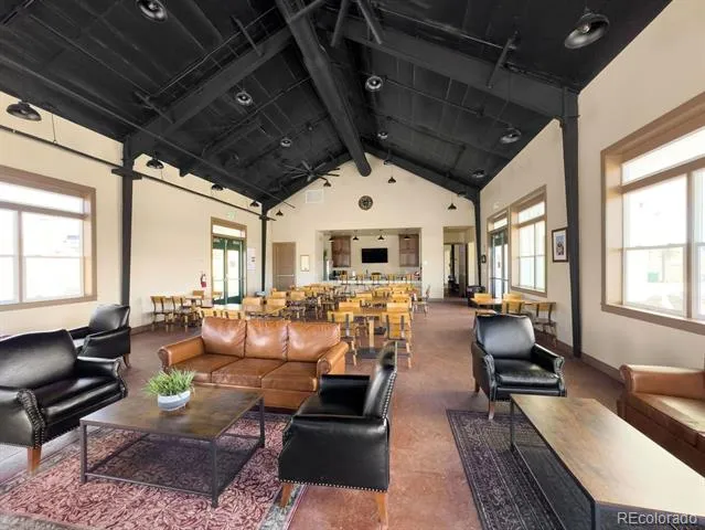 5647 Amarosa Drive Parker, CO 80134