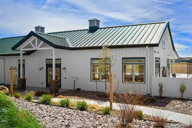 5647 Amarosa Drive Parker, CO 80134