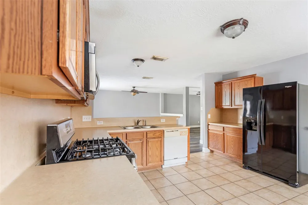 17815 Torregon Lane Humble, TX 77396
