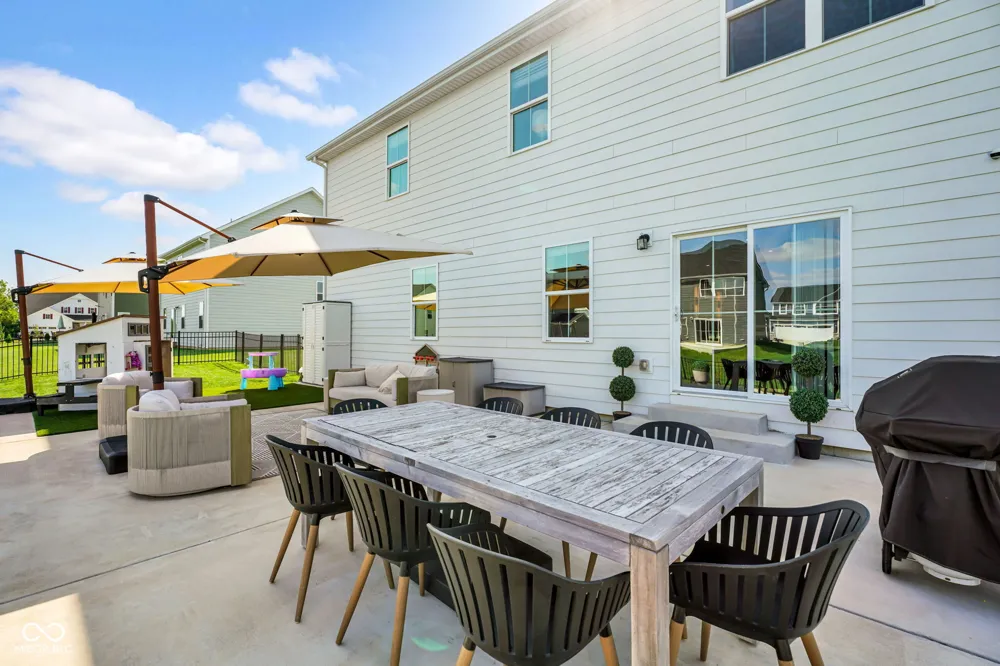 277 Briar Creek Lane Whiteland, IN 46184