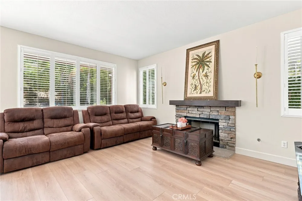 1848 Autumn Place Simi Valley, CA 93065