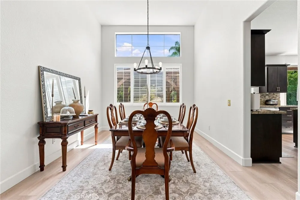 1848 Autumn Place Simi Valley, CA 93065