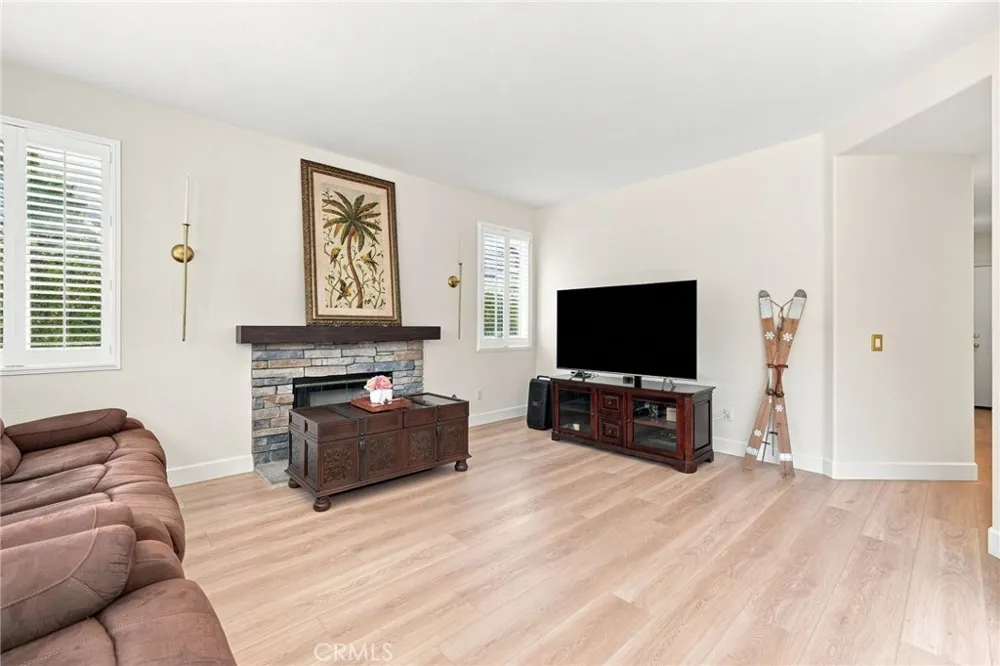 1848 Autumn Place Simi Valley, CA 93065