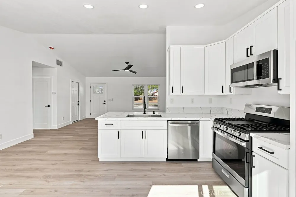 14633 Dana Street Adelanto, CA 92301