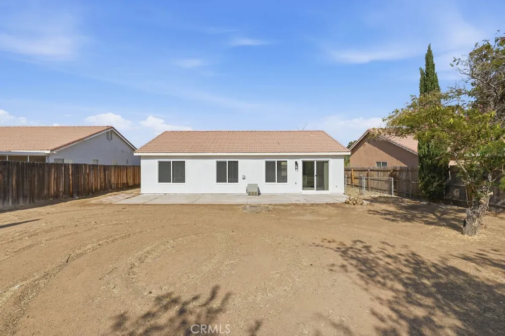 14633 Dana Street Adelanto, CA 92301