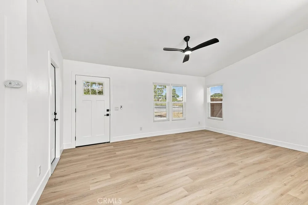 14633 Dana Street Adelanto, CA 92301