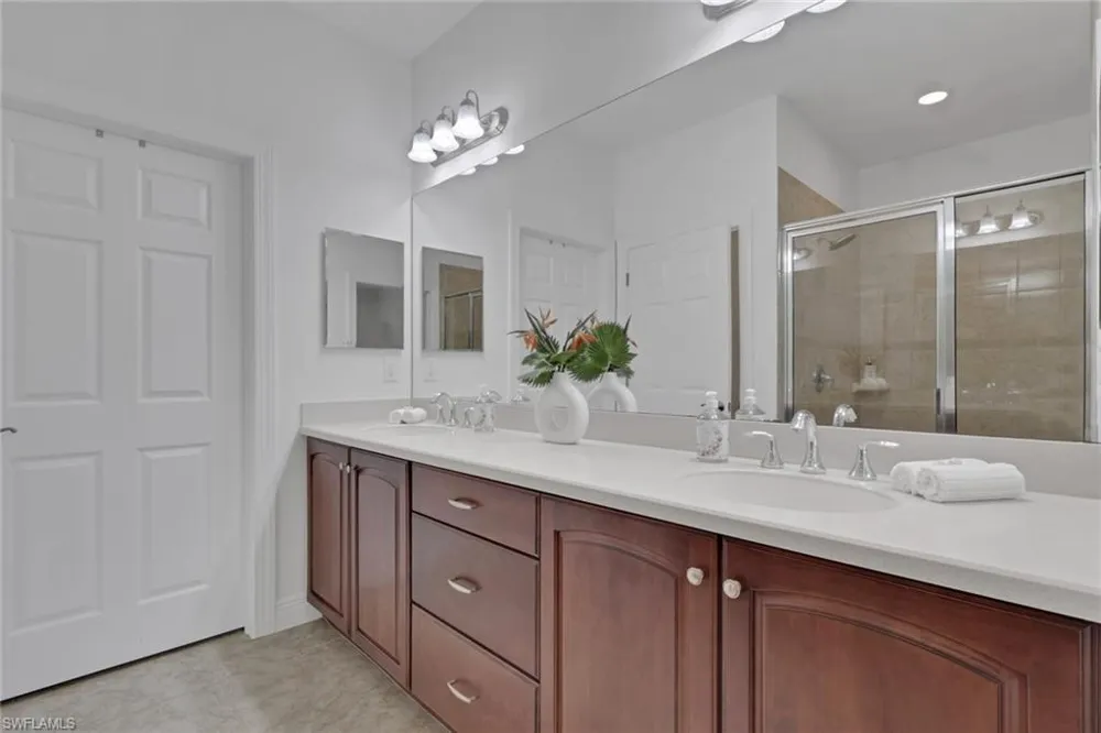 13466 Kent Street Naples, FL 34109