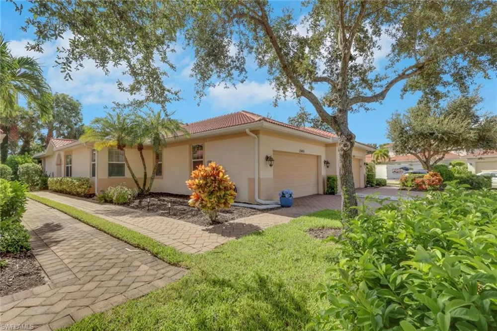 13466 Kent Street Naples, FL 34109
