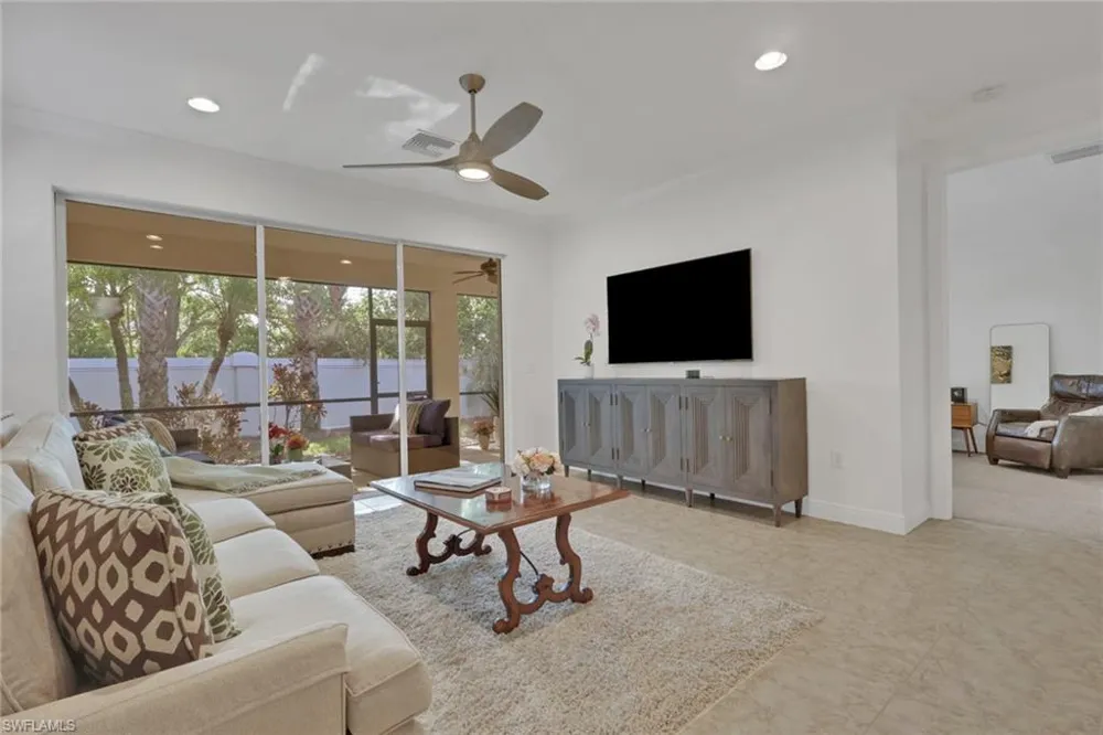 13466 Kent Street Naples, FL 34109