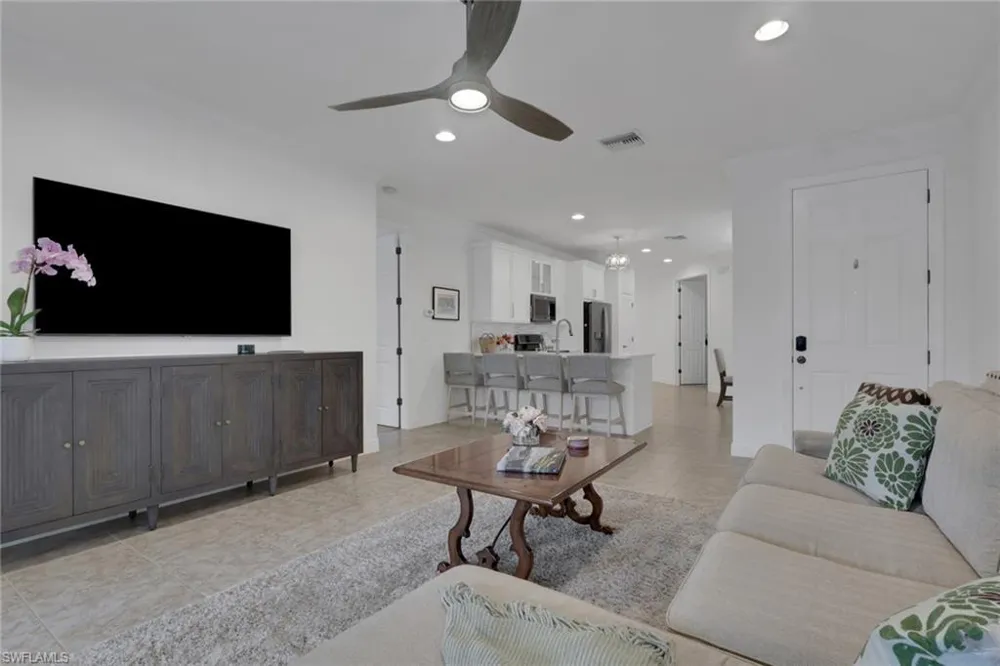 13466 Kent Street Naples, FL 34109