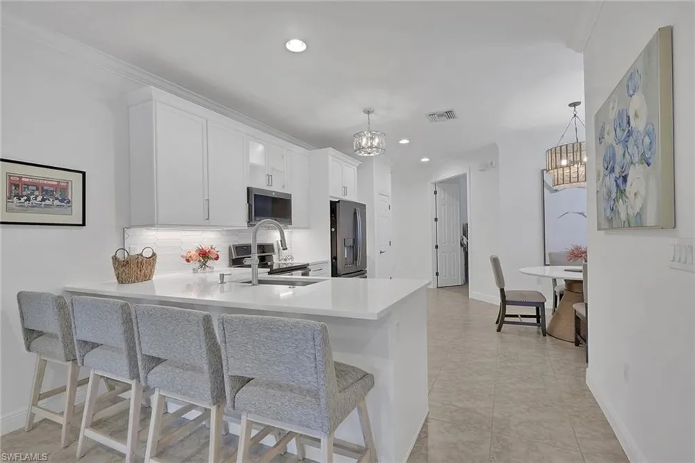 13466 Kent Street Naples, FL 34109