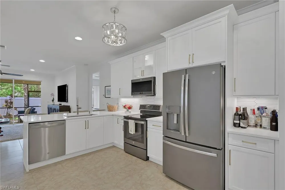 13466 Kent Street Naples, FL 34109