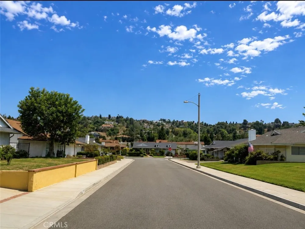 21325 Hipass Drive Diamond Bar, CA 91765
