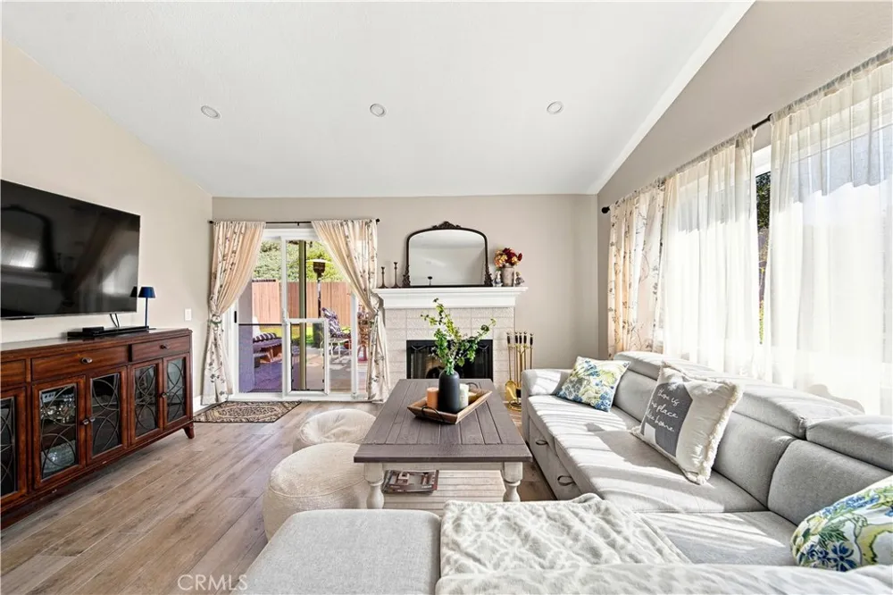 14667 Loyola Street Moorpark, CA 93021