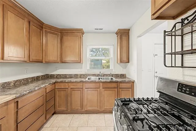 1343 Havana Street Aurora, CO 80010