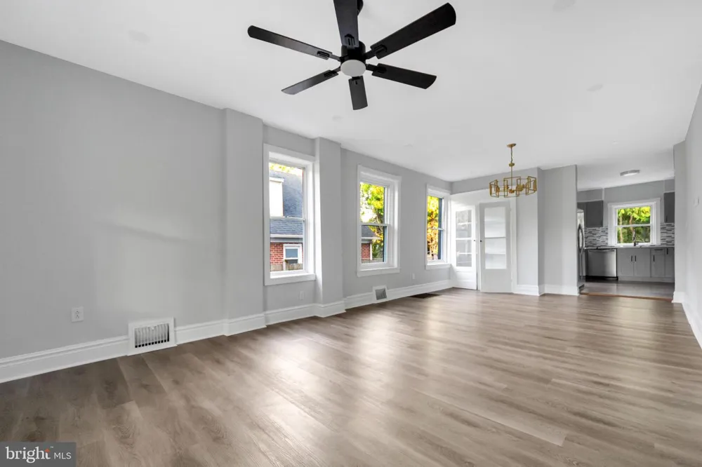 53 E ESSEX AVENUE Lansdowne, PA 19050