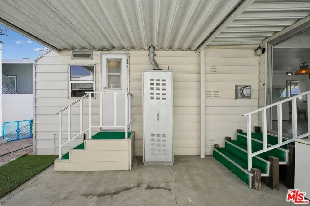 11250 Playa Street #43 Culver City, CA 90230