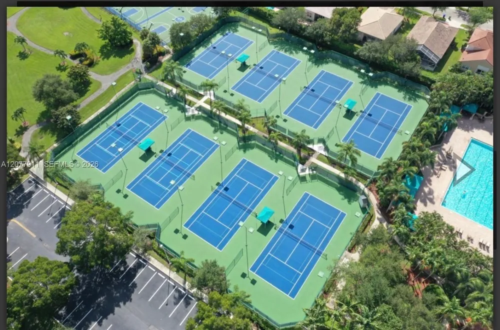 1532 NW 133rd Ave Pembroke Pines, FL 33028