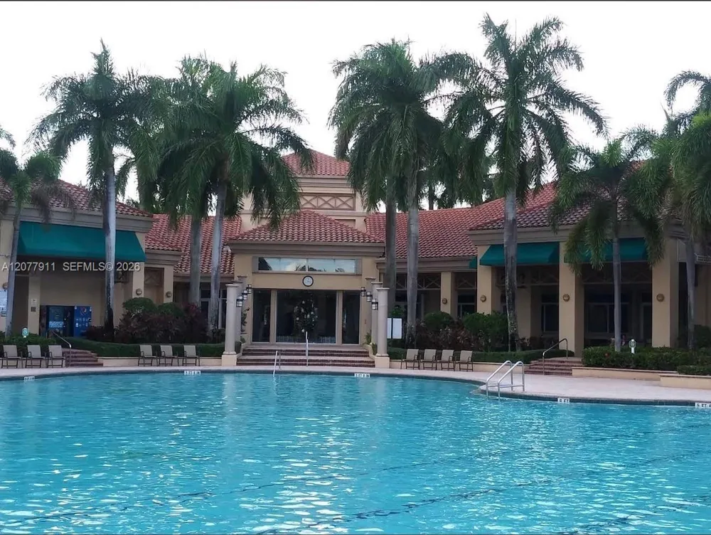 1532 NW 133rd Ave Pembroke Pines, FL 33028