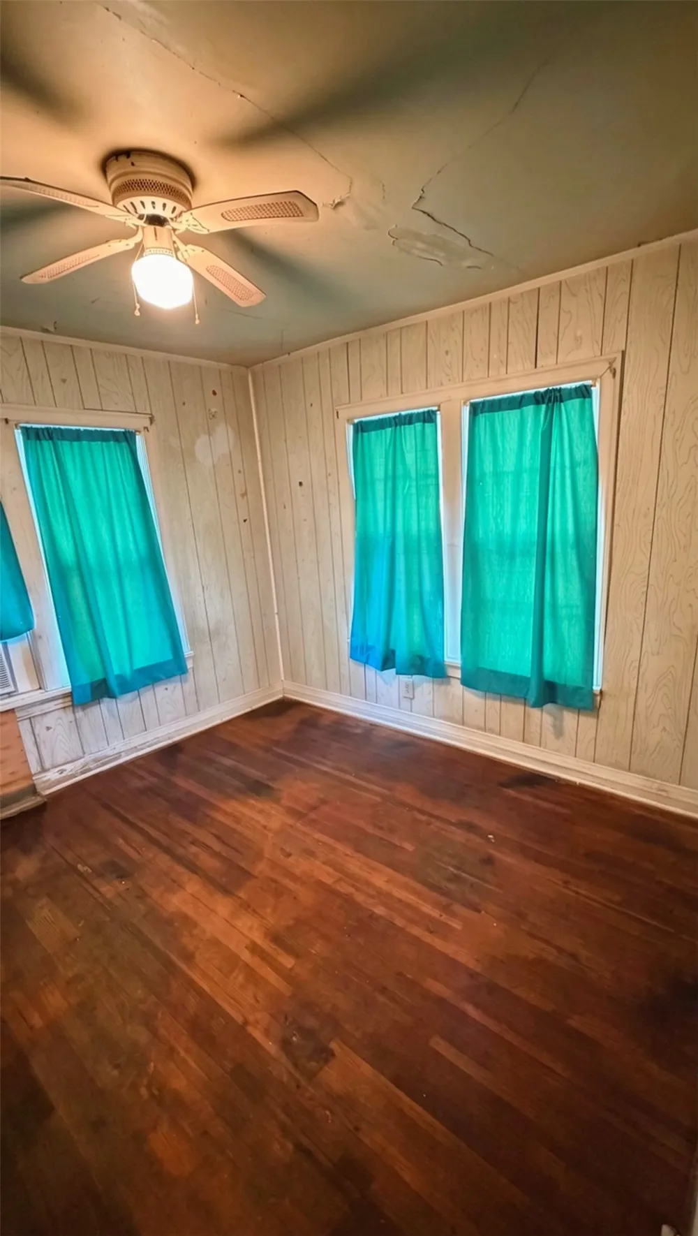 1301 Allegheny Avenue Tulsa, OK 74115