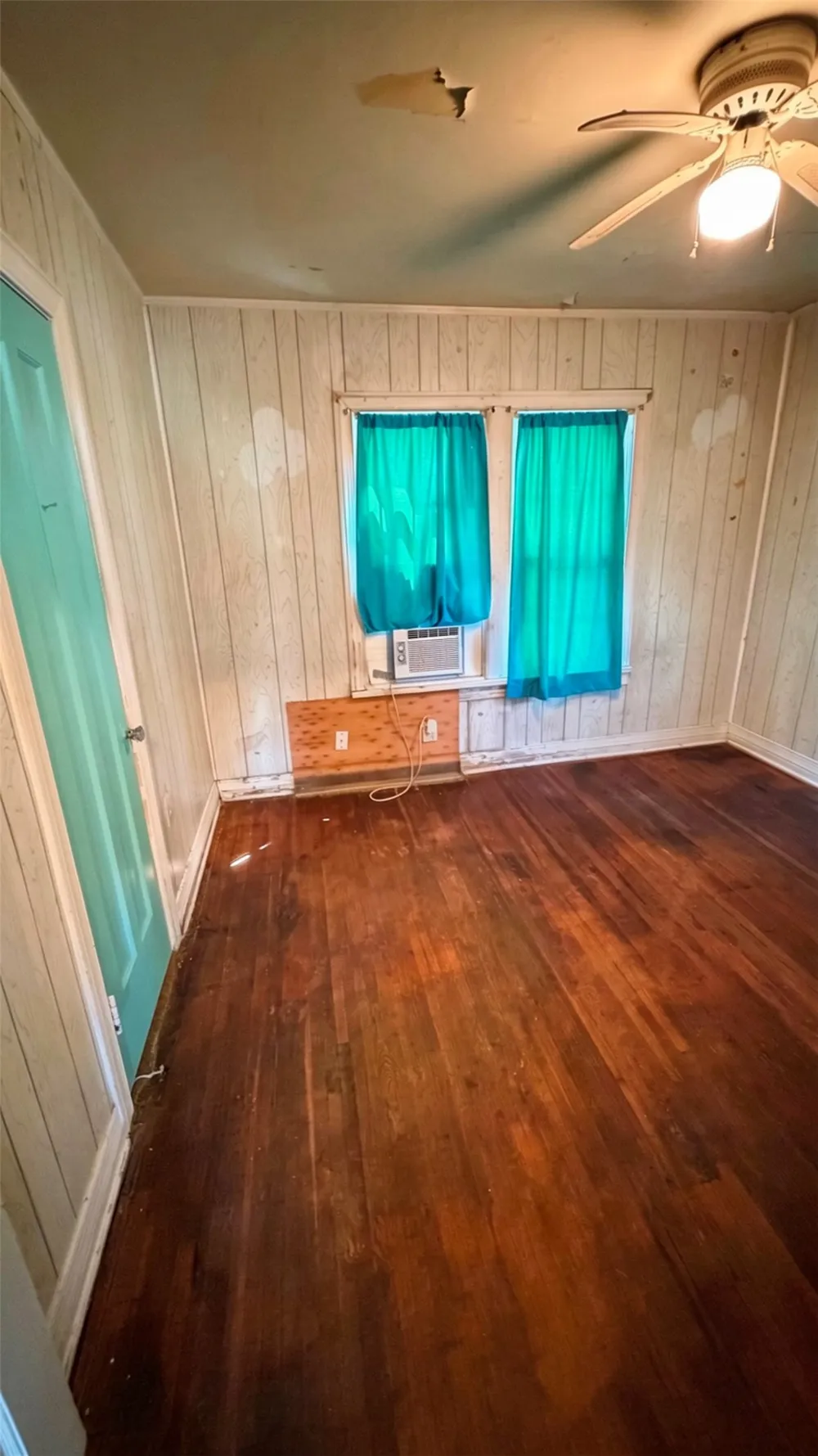 1301 Allegheny Avenue Tulsa, OK 74115
